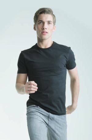 Modern Essential T aderente